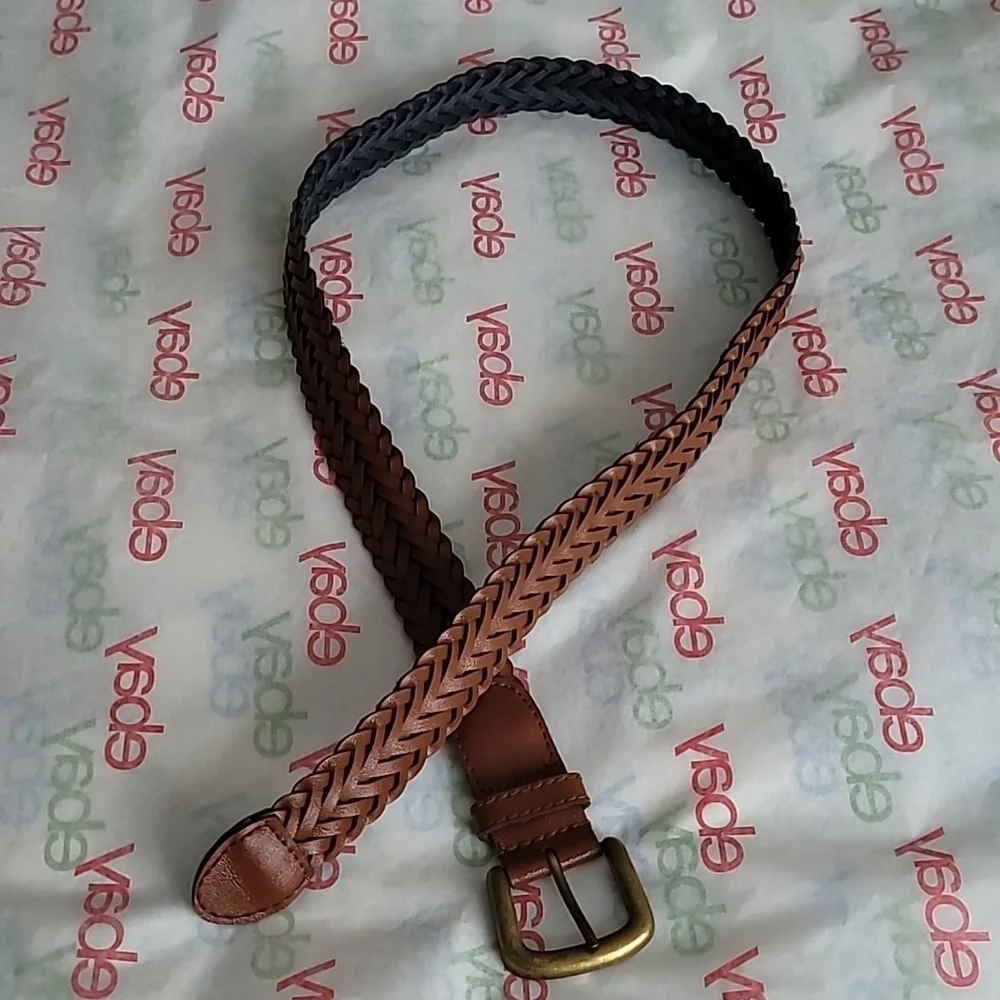 Brown Weaved Faux Leather belt Sz 12 Kids